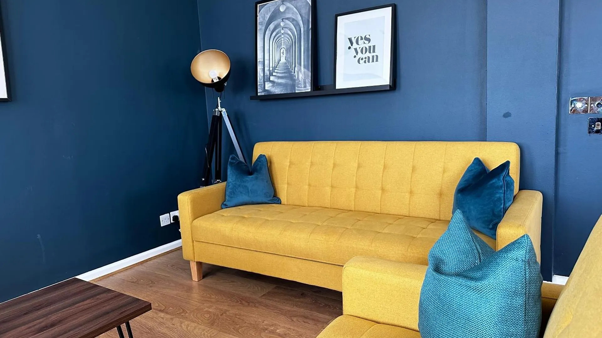 Top Floor Apartment In City Centre Brighton